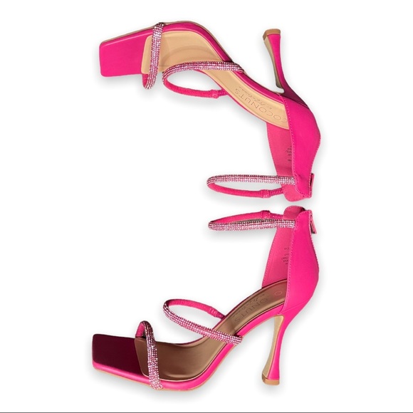 Coconuts by Matisse Pink Strappy Heels Square Toe Y2K 7.5 - Picture 2 of 6